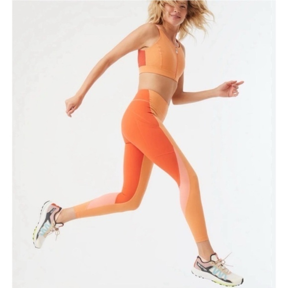Outdoor Voices Peach Women's Zoom Athleisure Workout 7/8 Leggings. XS. NWT. #718